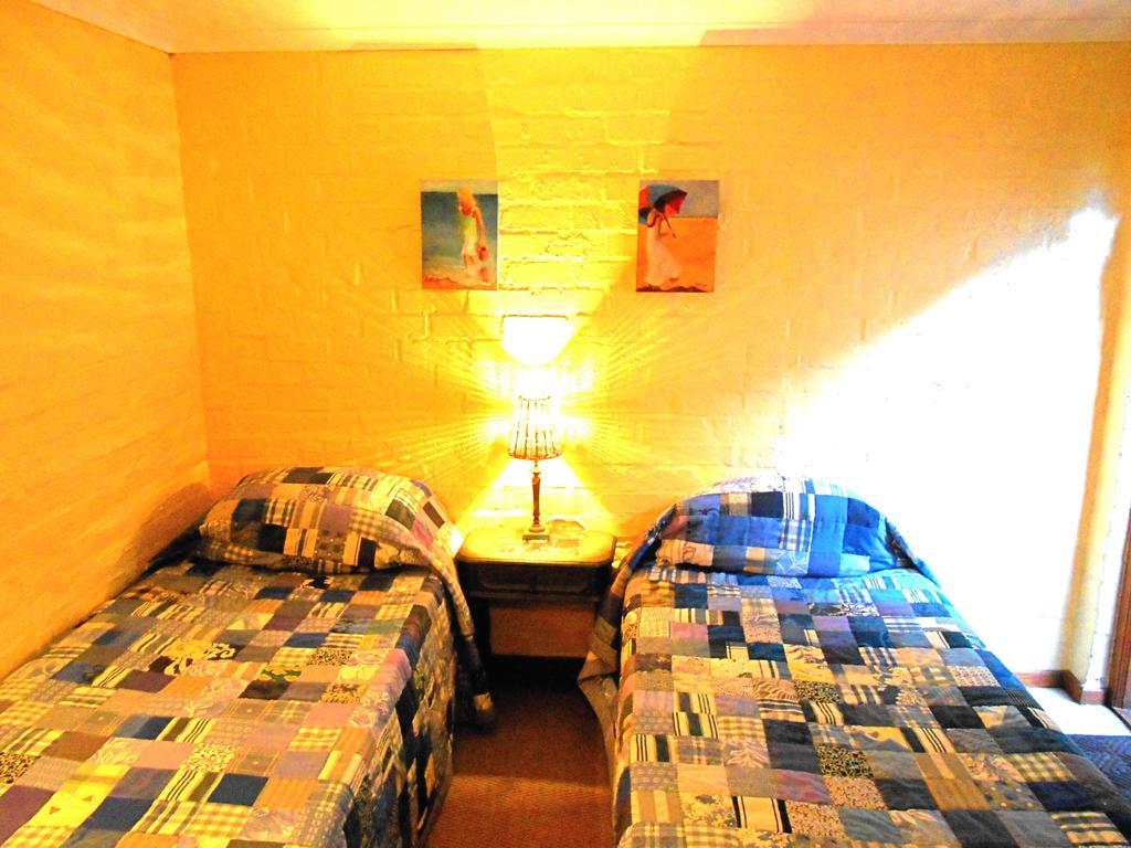 Onrus River Cottage Hermanus Room photo